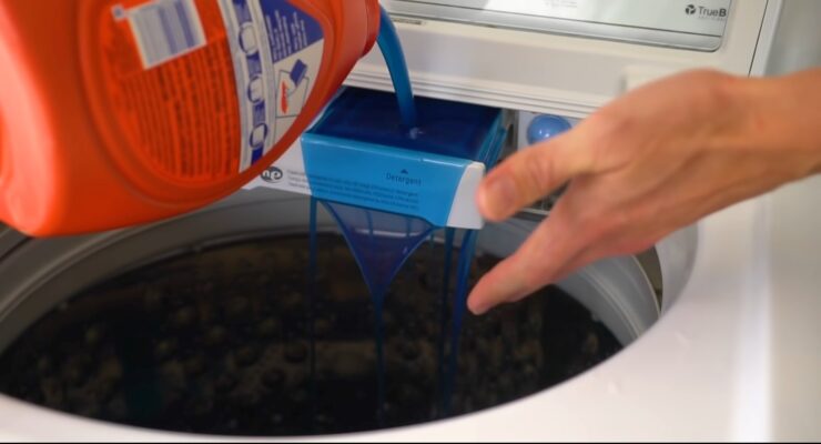 Cleaning with detergent
