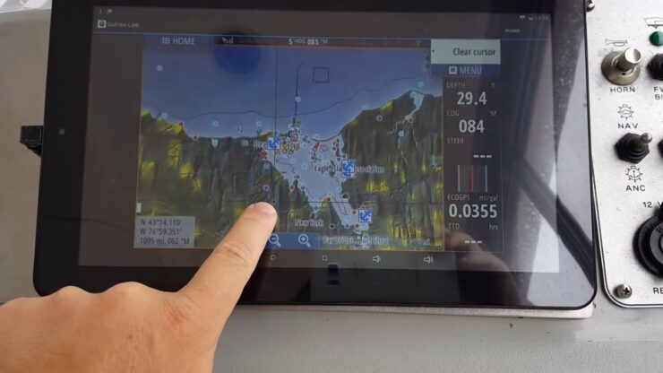 Why is my Simrad not showing depth