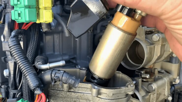 Yamaha 115 4 leaking fuel pump