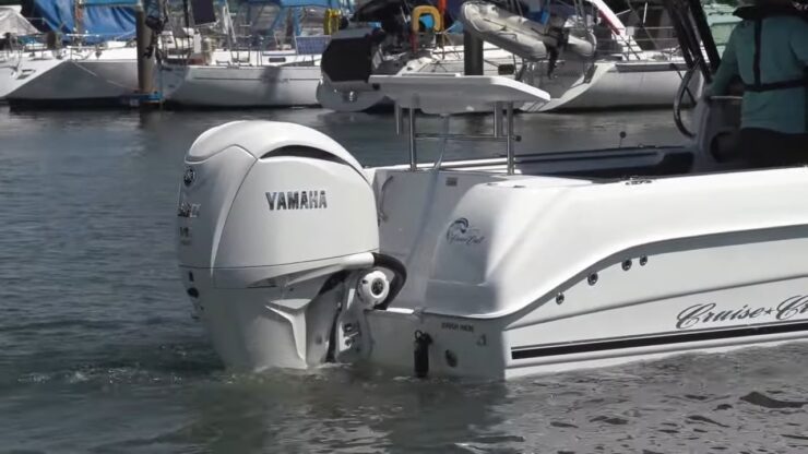 ยามาฮ่า 4.2L 300HP Outboard