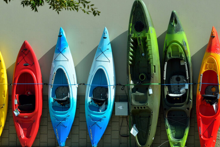 Tipos de kayaks de aguas bravas