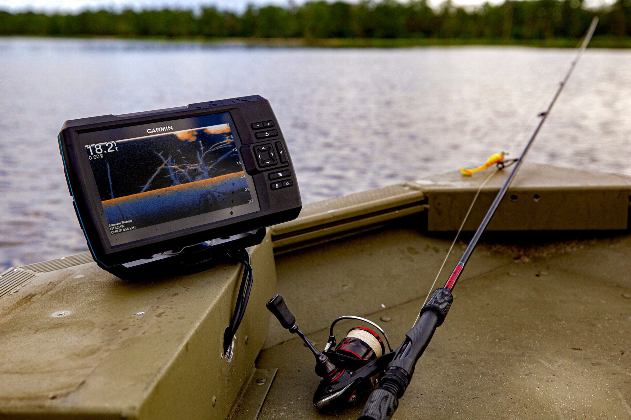 How To Use SONAR and GPS Units To Find Fish Kayak Paddling