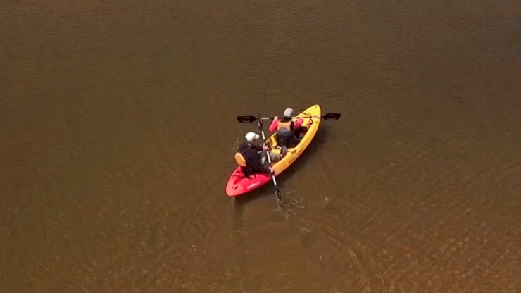 3 ways to maneuver a tandem kayak