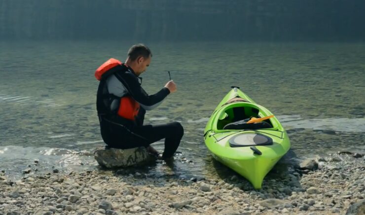 kayak à coque dure