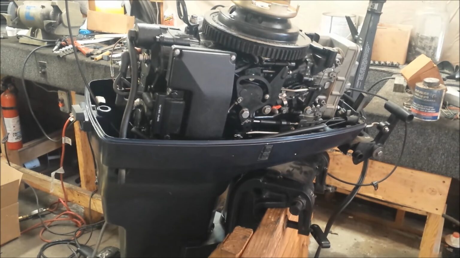 How to Adjust Idle on Evinrude Outboard? Equipment List