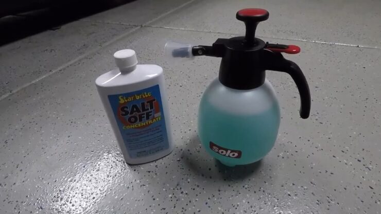 Só a água pode remover a corrosão salina