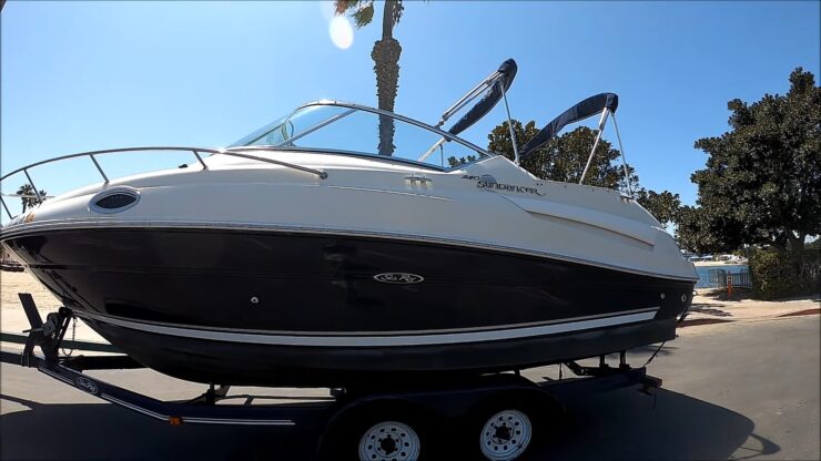 Sea Ray Sundancer 240