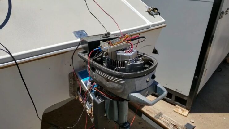 Do Outboard Motors Have Alternators