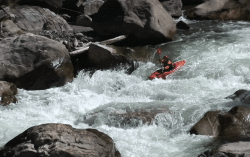 Kayaks de aguas bravas