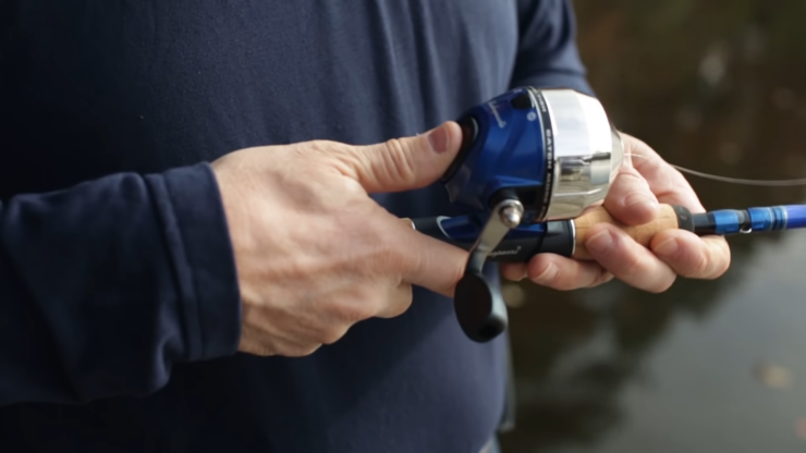 Open Vs. Closed Face Fishing Reels 2025 - Complete Comparison