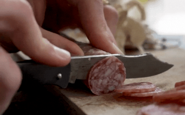 knives