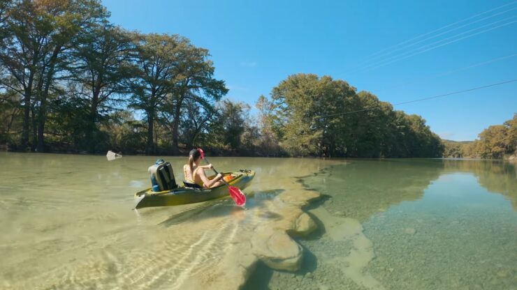 การใช้เรือคายัคในมหาสมุทรในทะเลสาบ