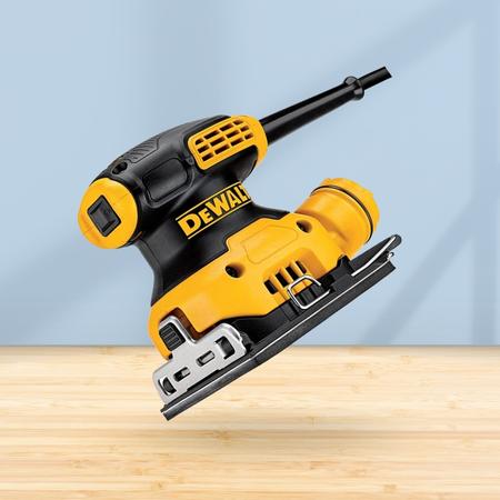 DEWALT เครื่องขัดปาล์ม