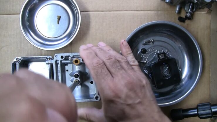 Adjust Carburetor for 40-HP