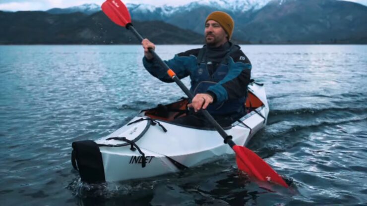 Froid de l'hiver en kayak