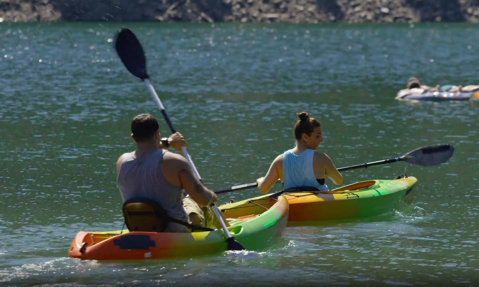 Kayak Paddling Techniques and Tricks guide